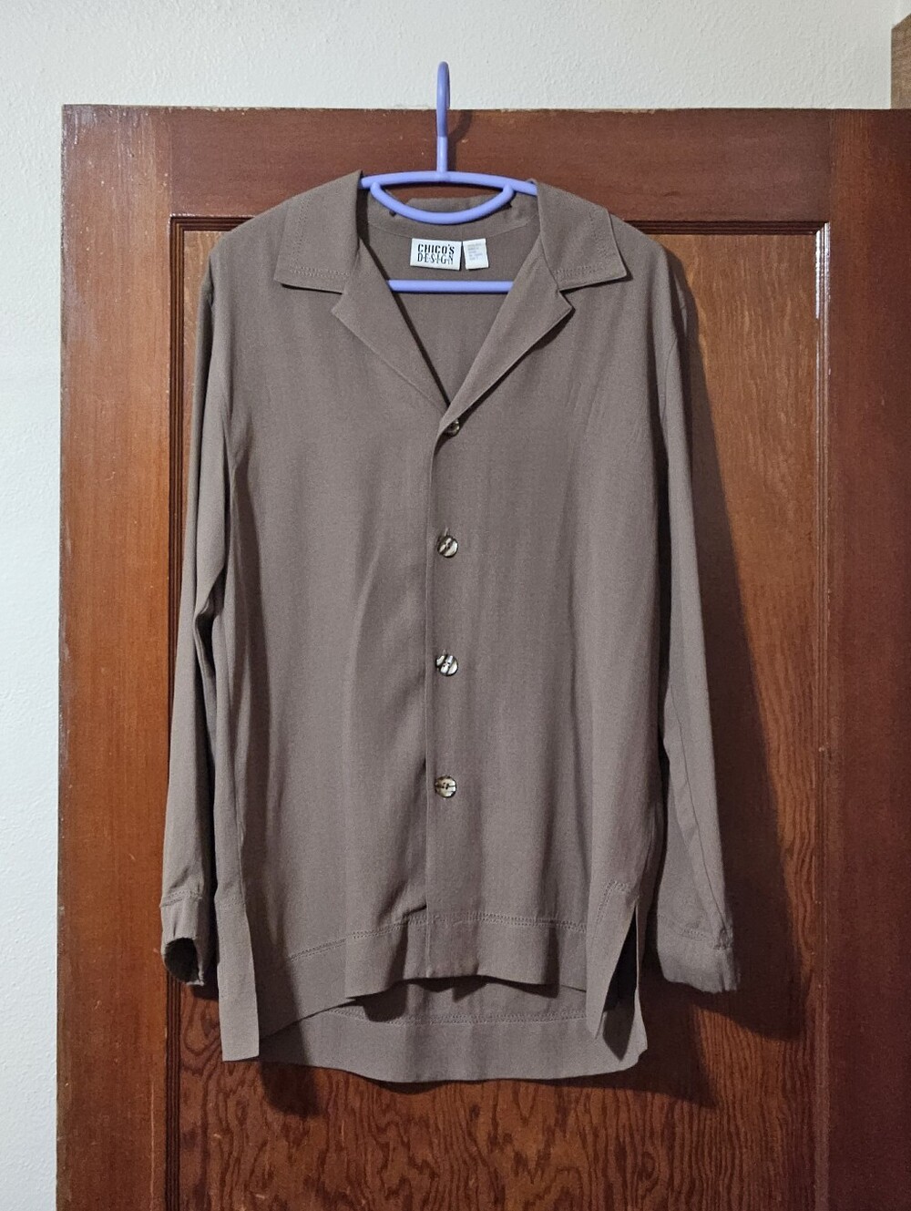 Chico's Design Light Brown Silk Long-sleeve Button-down Blouse Top Size 1 Medium